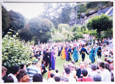 A Glimpse of el-Funoun Palestinian Popular Dance Troupe's France Tour, 1999