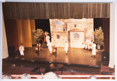 فرقة الفنون الشعبية الفلسطينية في أمريكا