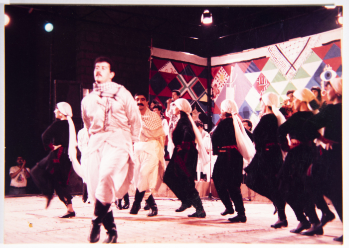 مشاركة فرقة الفنون الشعبية في افتتاح مؤتمر القدس للتراث في دار الطفل العربي