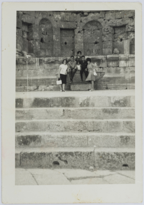 زهيرة كمال وآخرون