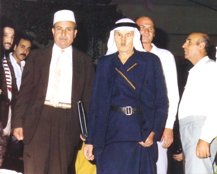 Mukhtar al Kanaana, salah Al Afifi during a marriage contract