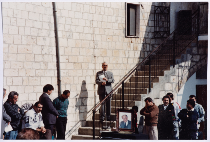 Tawfiq Ziad in the funeral of Massad Kassis