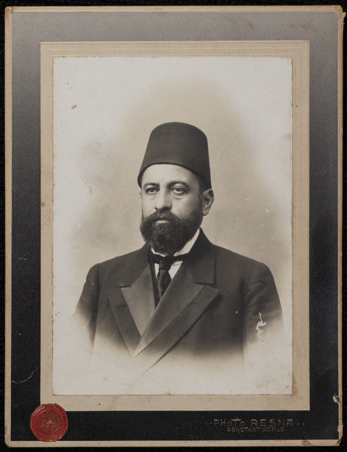 A portrait of Faidy al-Alamy