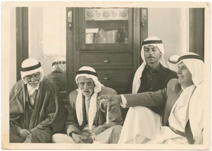 أفراد من عائلة حجازي