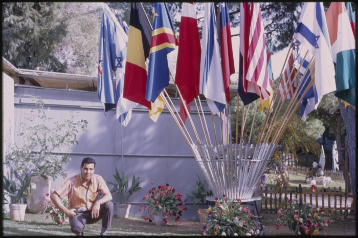 ابراهيم أبو أحمد حجازي، في معرض الزهور في حيفا