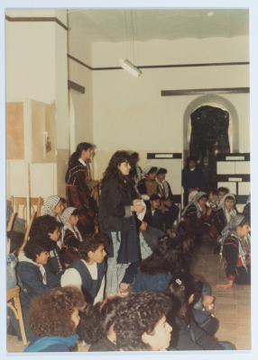 طالبات مدرسة الفرندز