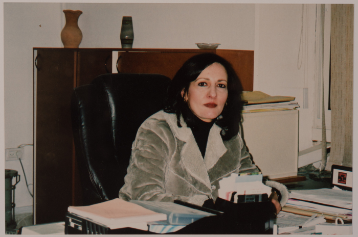 إحدى موظفات مدرسة الفرندز