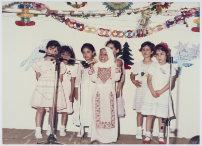 مجموعة من اطفال جمعية الهلال الاحمر في طولكرم