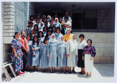 تخريج طالبات دورة الخياطين في جمعية مخيم قلنديا النسائية التعاونية