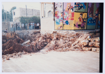 مراحل تطور بناء جمعية مخيم قلنديا النسائية التعاونية منذ نشأتها سنة 1958