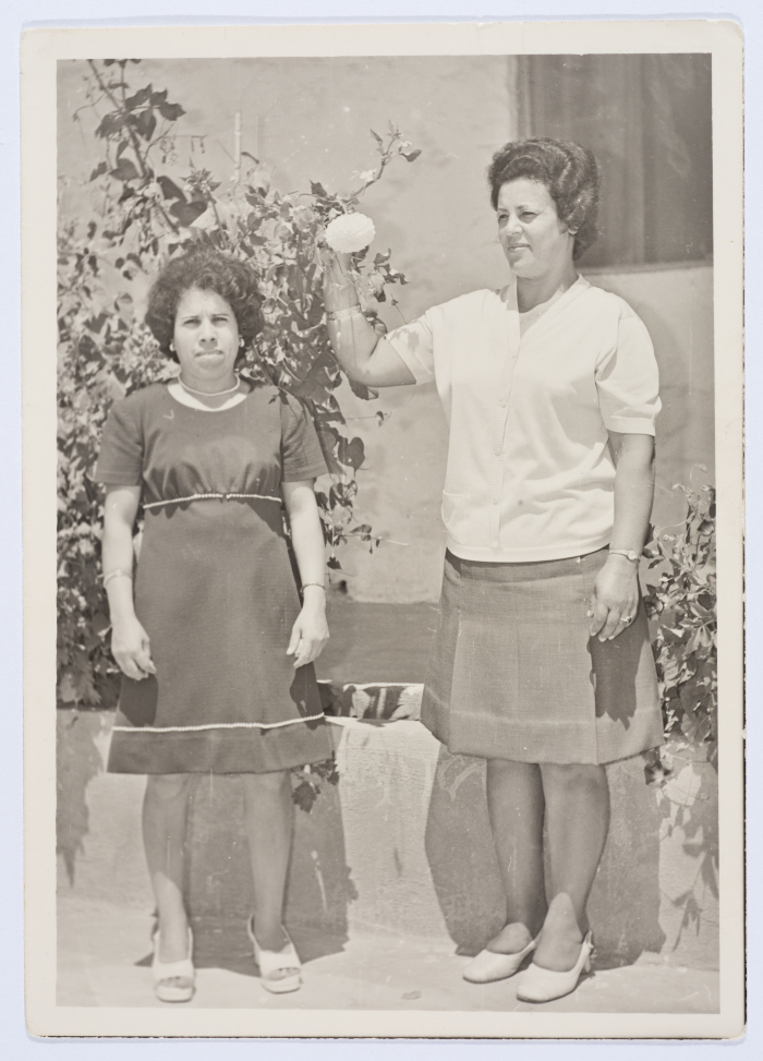 مشاركة أعضاء الهيئة الادارية في جمعية مخيم قلنديا النسائية التعاونية في إحدى المناسبات