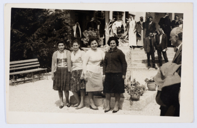 مشاركة عضوات الهيئة الادارية في جمعية مخيم قلنديا النسائية التعاونية في دورة تدريبية