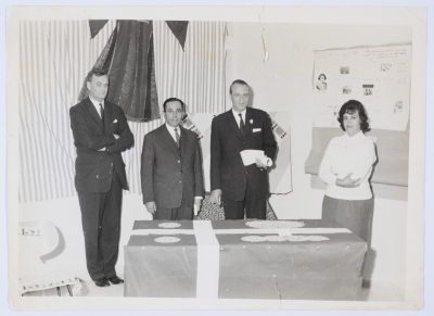 مشاركة أعضاء الهيئة الادارية في جمعية مخيم قلنديا النسائية التعاونية في إحدى المناسبات