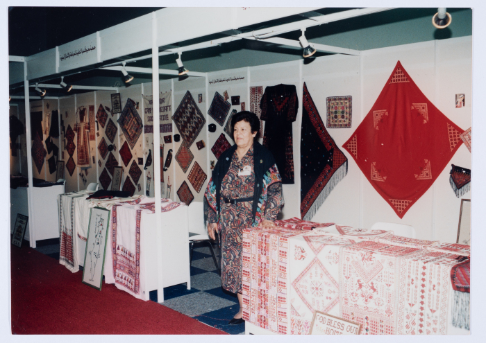 Qalandiya Camp Women Handicraft Cooperative Society participates in Al-Quds exhibition in Qatar in 1997