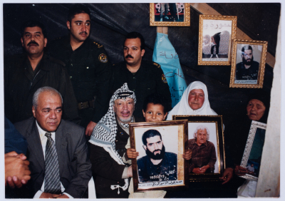 Late President Yaser ʿarafat in a sit-in tent in solidarity with prisoners