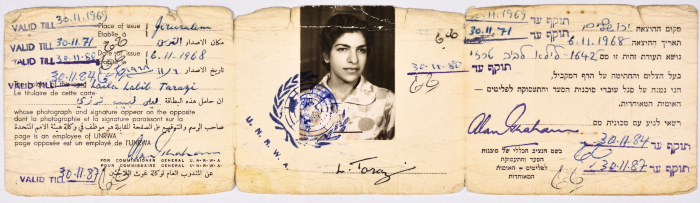 The business card of Laila Terzi
