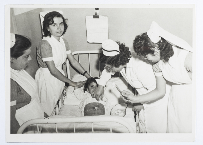 بطاقة بريدية صدرت عن ستوديو سمعان السحار