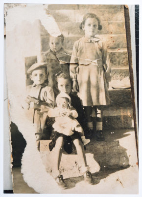Muntaha Jarrár in her Childhood