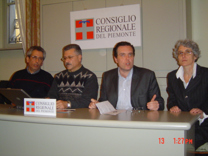 أحمد مسلماني خلال مشاركته في محاضرة