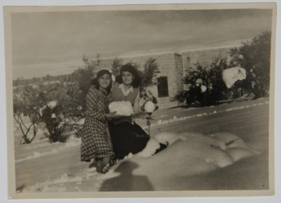 Salwa and Abla Anqoud in Jenin 