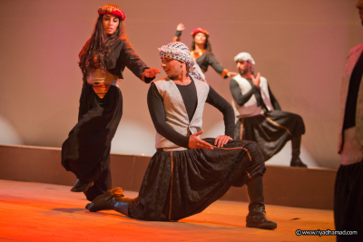 لمحة من مشاركة فرقة الفنون الشعبية في مهرجان فلسطين الدولي لعام 2012