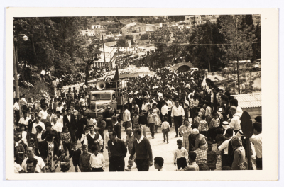 مظاهرة الأول من أيّار ضمن نشاطات الحزب الشيوعي الاسرائيلي في مدينة الناصرة عام 1965