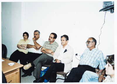 Mahmoud Shukair during a meeting with the employees at the Ministry of Culture in 1996