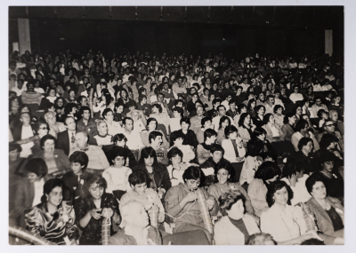 الاحتفال في عيد المرأة في عكا عام 1984