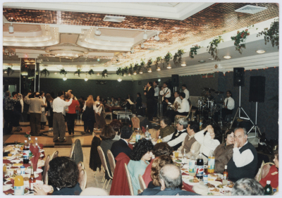 الاحتفال في يوم المرأة عام 1997